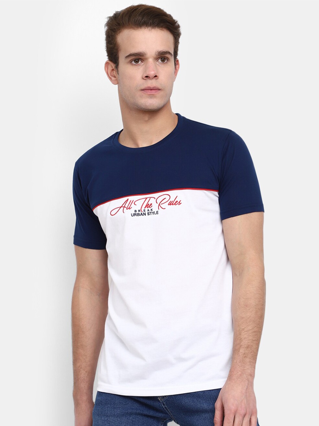 

V-Mart Colourblocked Round Neck Slim Fit T-Shirt, Navy blue