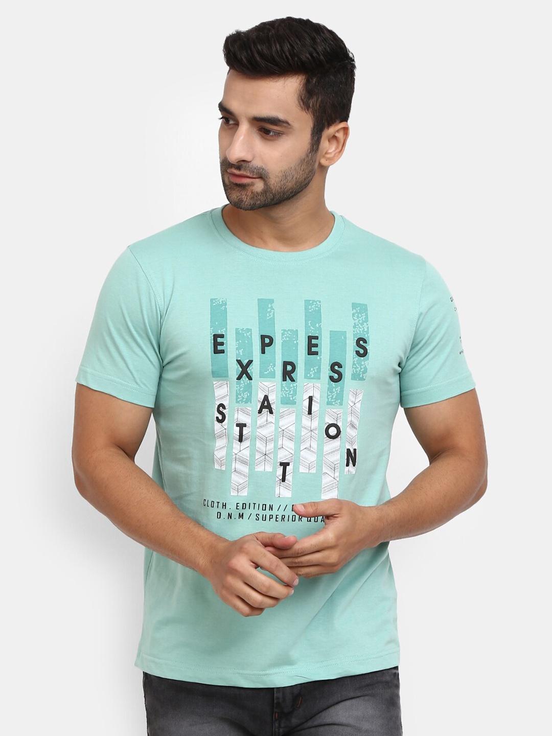 

V-Mart Typography Printed Slim Fit Cotton T-shirt, Green