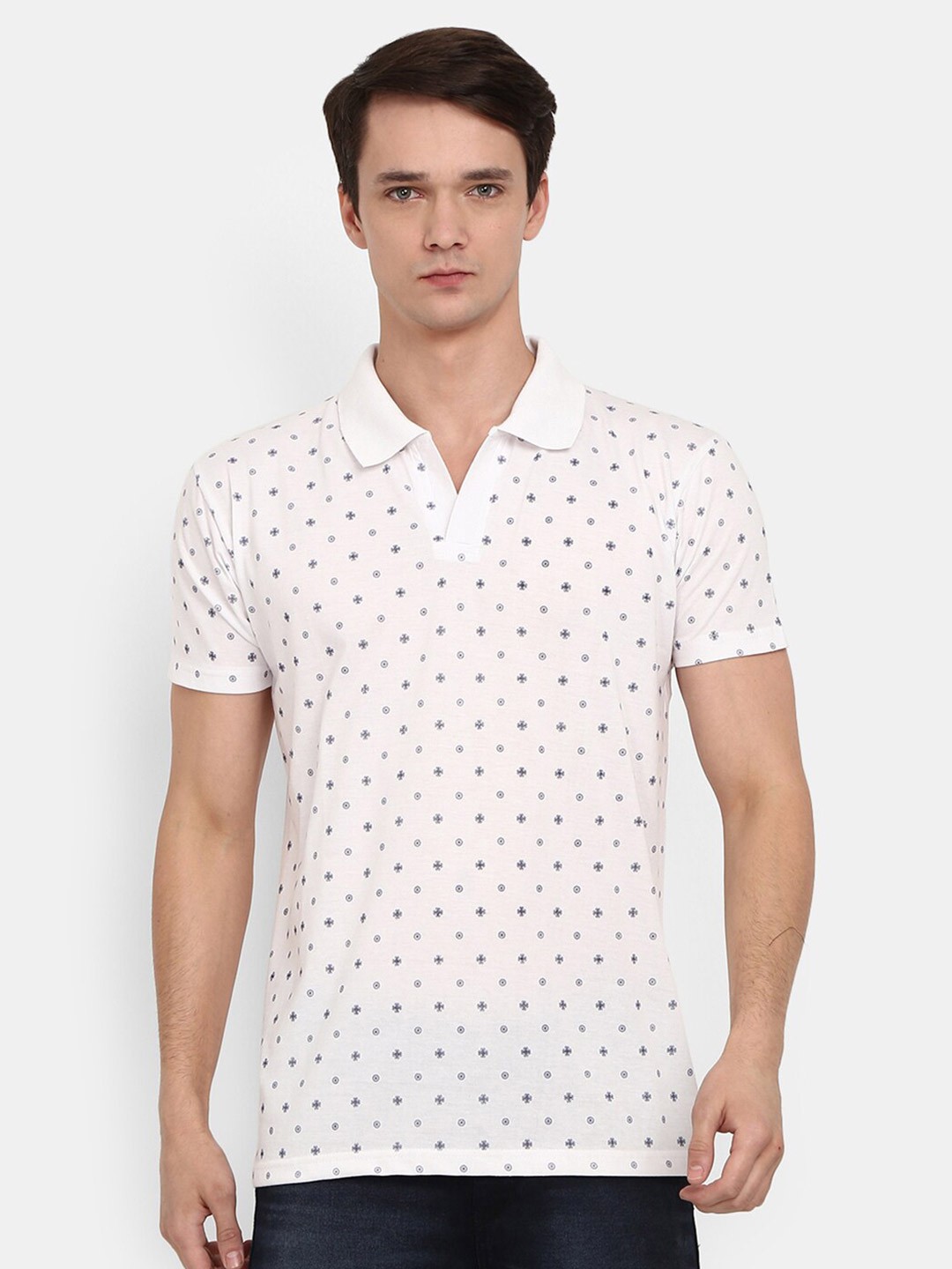 

V-Mart Geometric Printed Polo Collar Cotton T-shirt, White