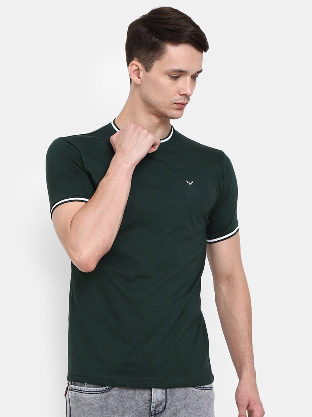 

V-Mart Round Neck Slim Fit T-shirt, Green