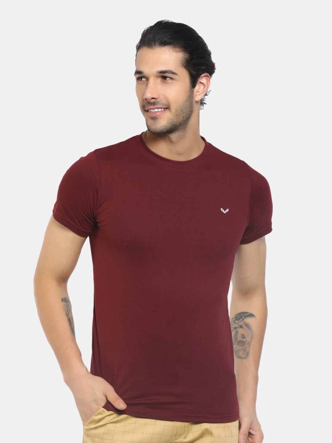 

V-Mart Round Neck Cotton Slim Fit T-shirt, Maroon