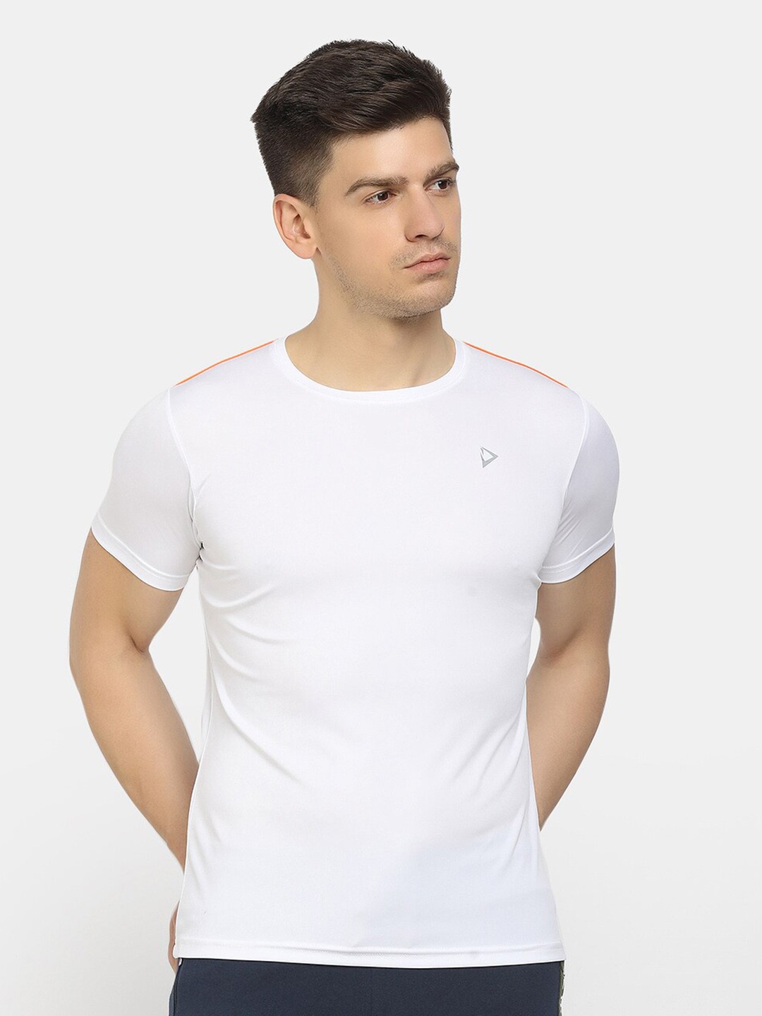 

V-Mart Round Neck Short Sleeves Casual T-Shirt, White