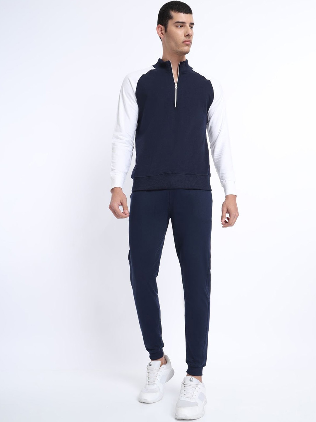NOBERO Color Blocked T- shirt With Jogger Co-Ords, Navy blue