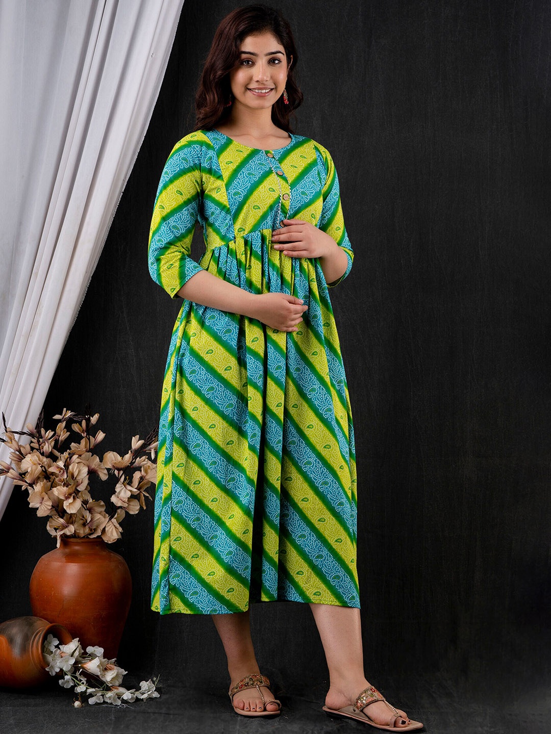 

Mialo fashion Ethnic Motifs Printed Maternity Fit and Flare Ethnic Dress, Green