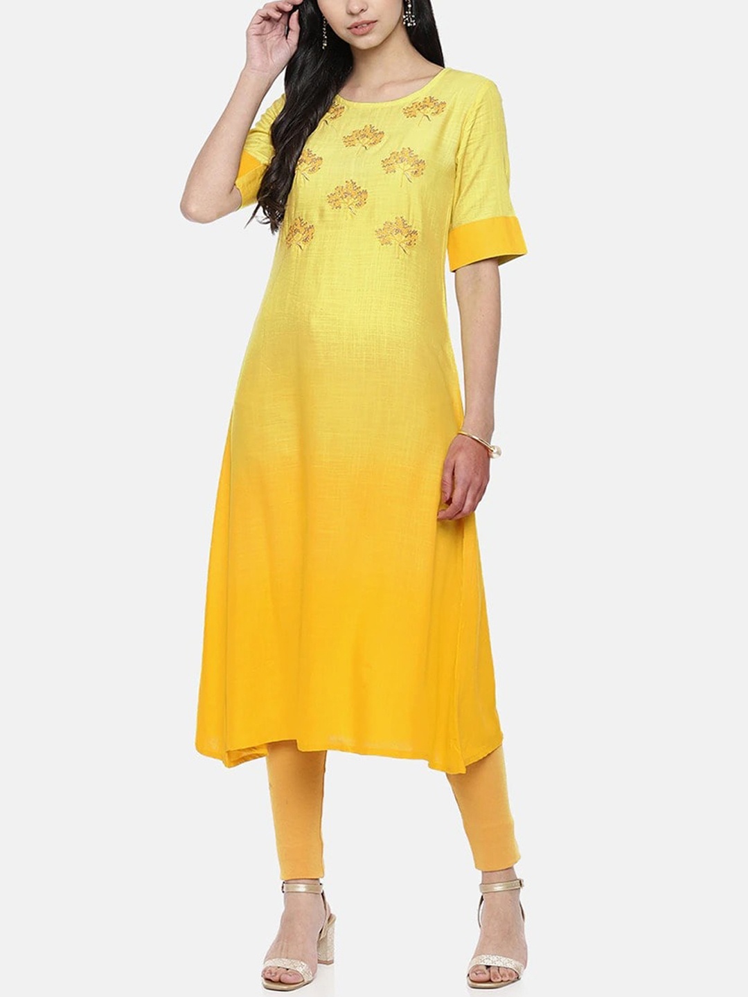 

Span Ethnic Motifs Embroidered Thread Work Pure Cotton A-Line Kurta, Yellow