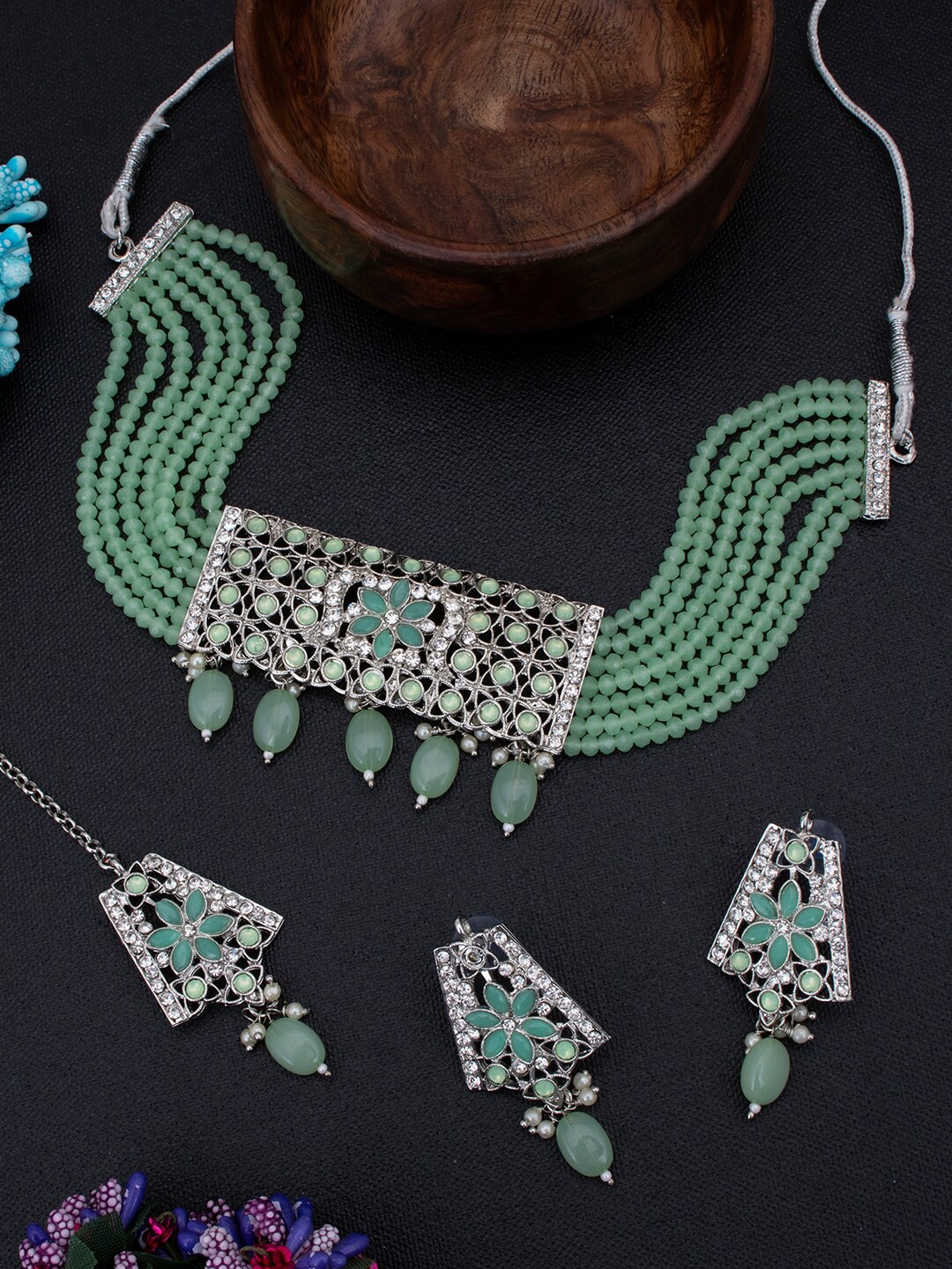 

Sukkhi Rhodium-Plated Green Choker Necklace Set, Gold