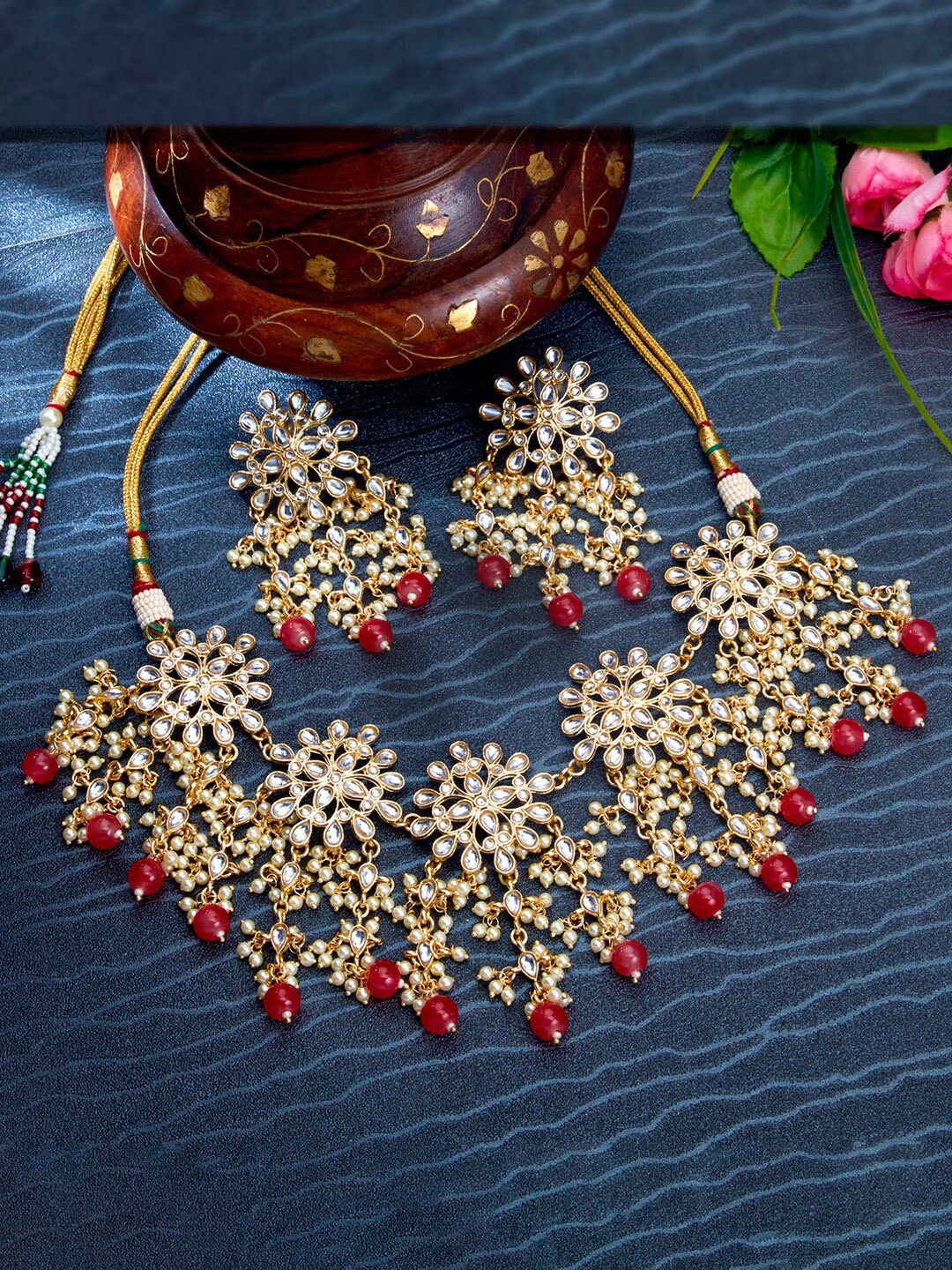 

Sukkhi Gold-Plated Maroon Kundan Choker Necklace Set