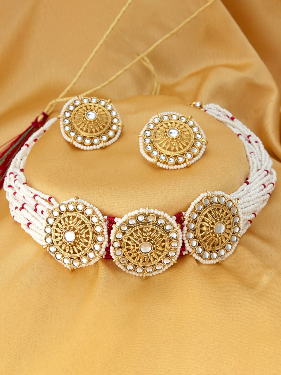 

Sukkhi Gold-Plated Kundan Choker Necklace Set