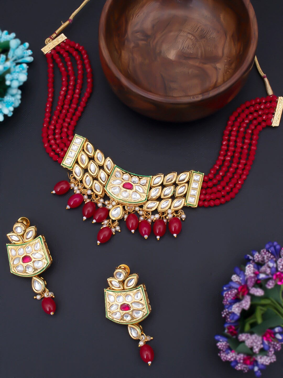 

Sukkhi Gold-Plated Kundan Choker Necklace Set