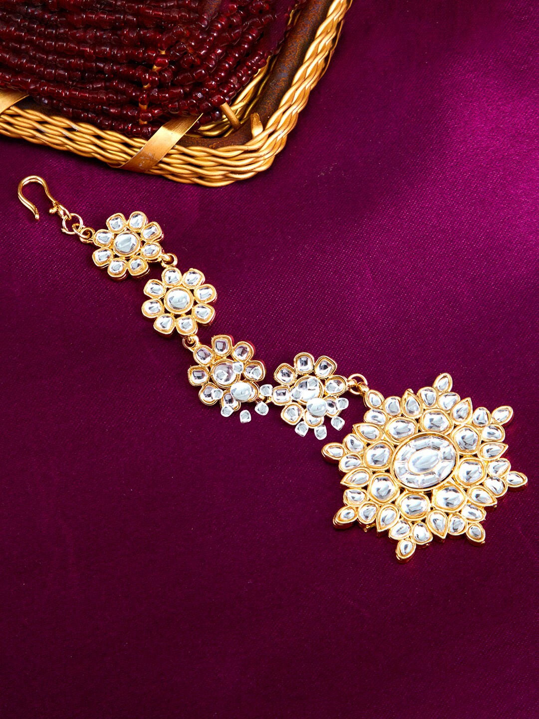 

Sukkhi Gold Plated Kundan Studded Maang Tika
