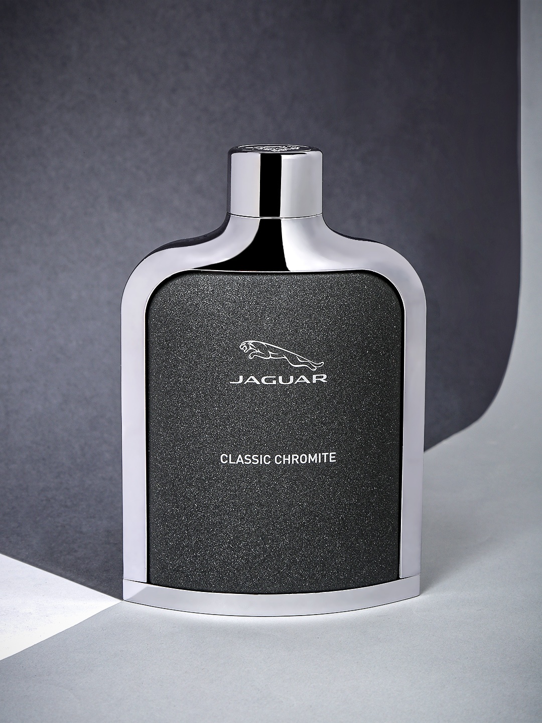 

JAGUAR Men Classic Chromite Eau De Toilette 100 ml, Black