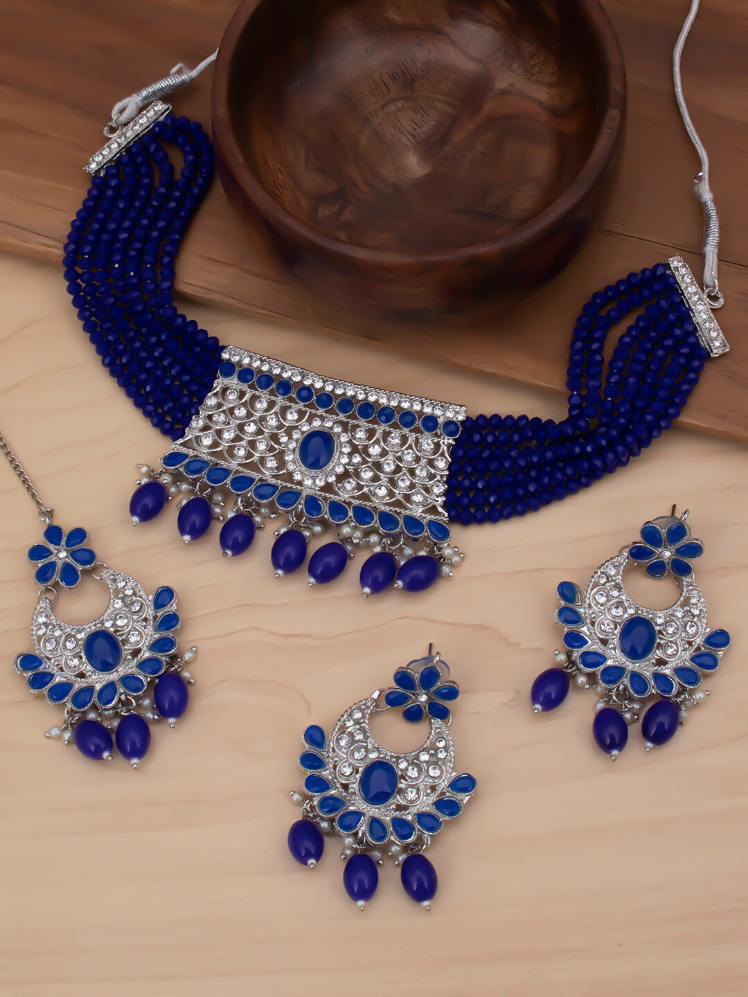

Sukkhi Rhodium Plated Choker Necklace Jewellery Set, Blue