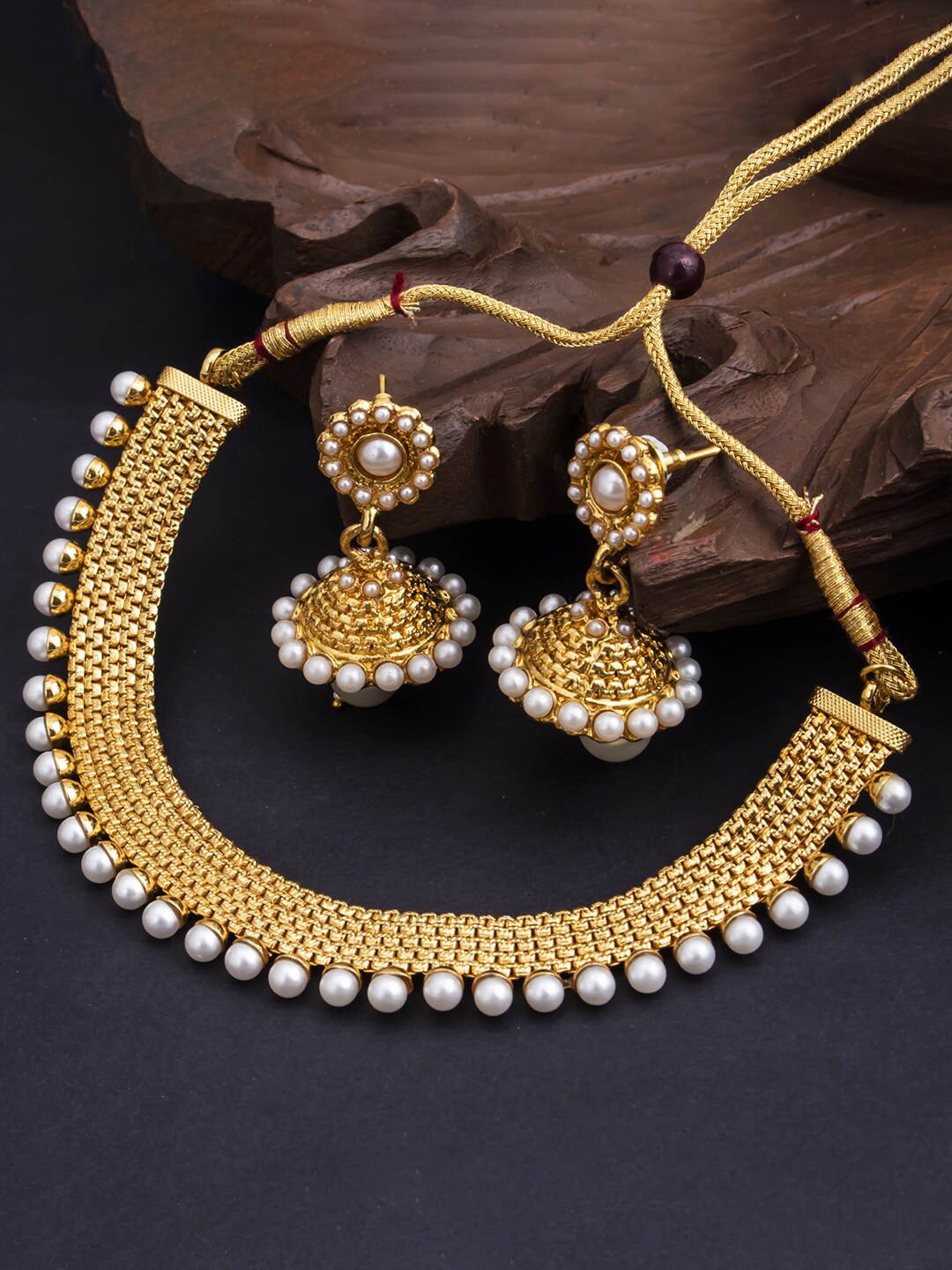 

Sukkhi Gold-Plated Artificial Stones Choker Necklace Set