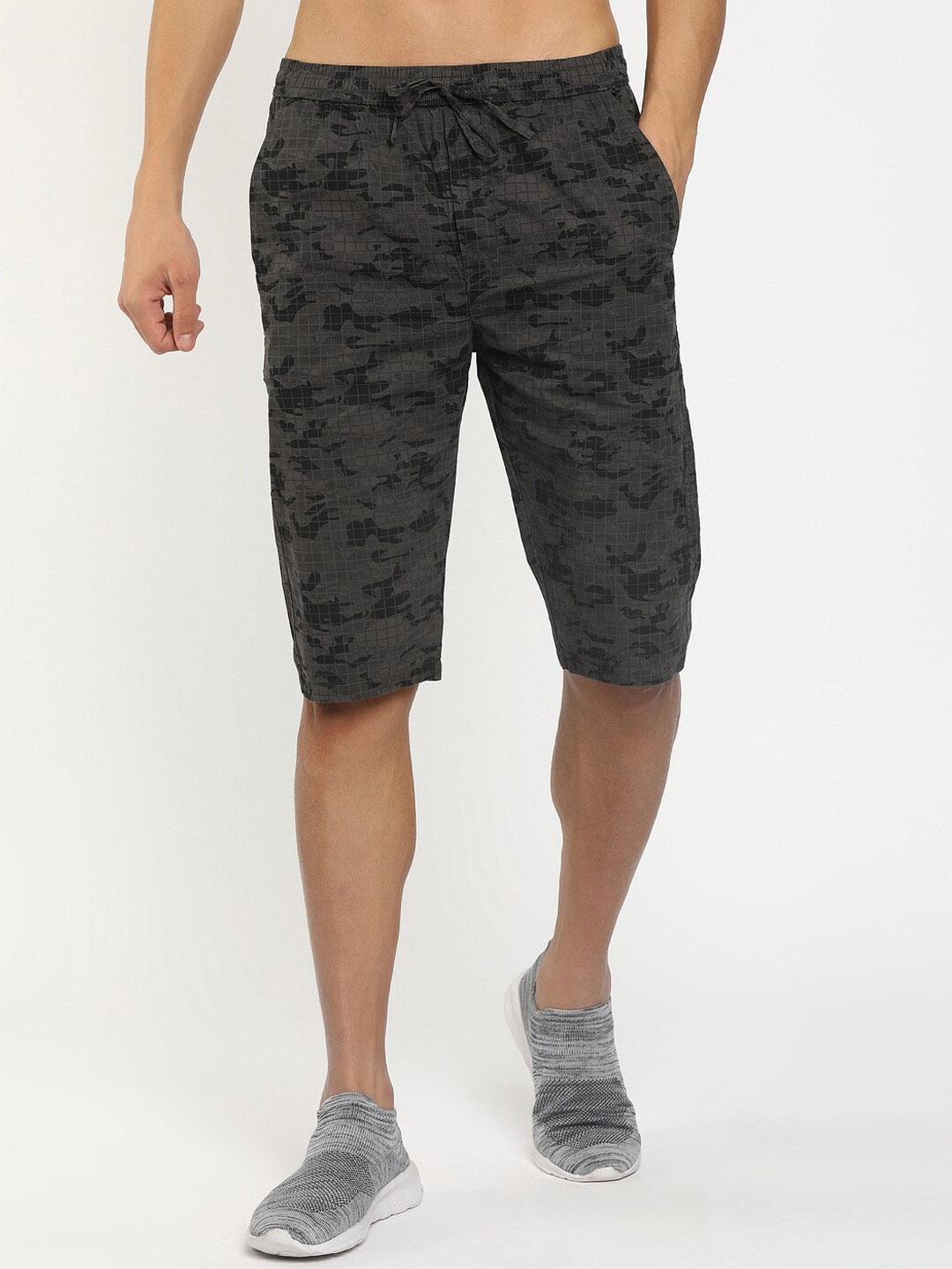 

V-Mart Men Camouflage Printed Mid Rise Cotton Shorts, Grey