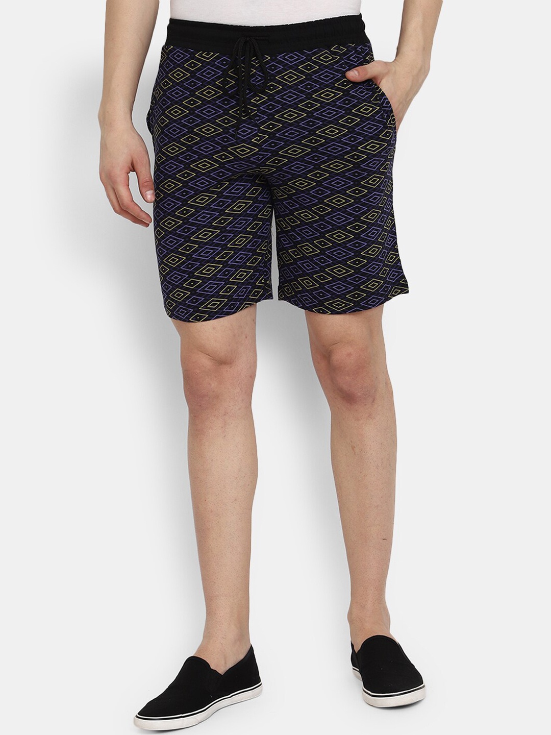 

V-Mart Men Geometric Printed Mid-rise Cotton Regular Shorts, Black