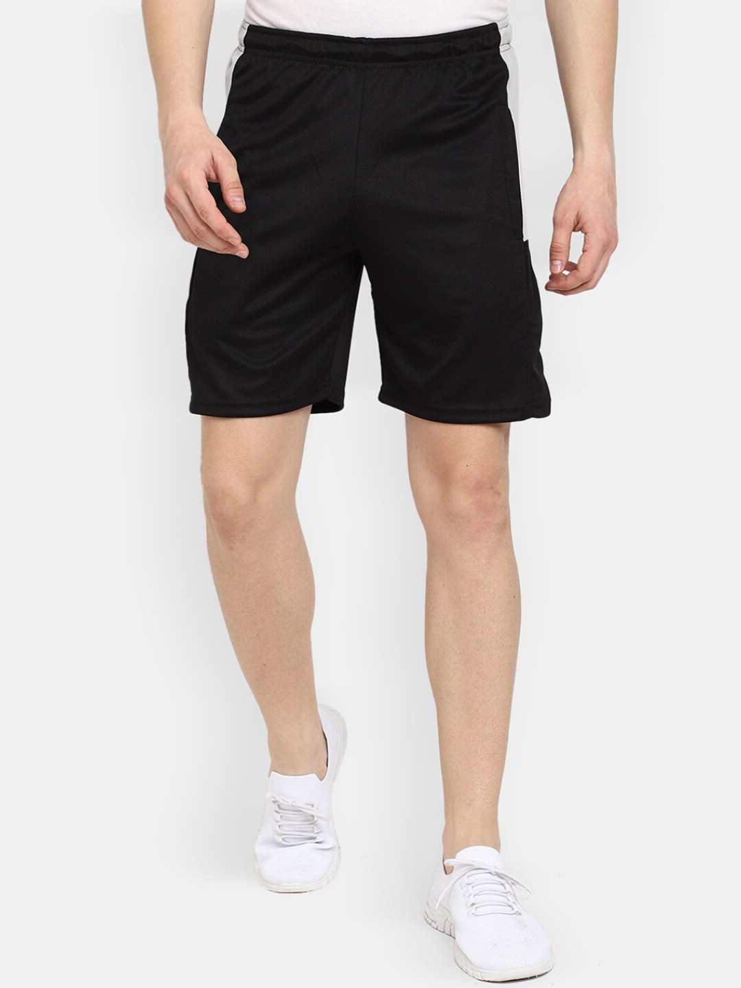 

V-Mart Men Colourblocked Mid-Rise Sports Shorts, Black