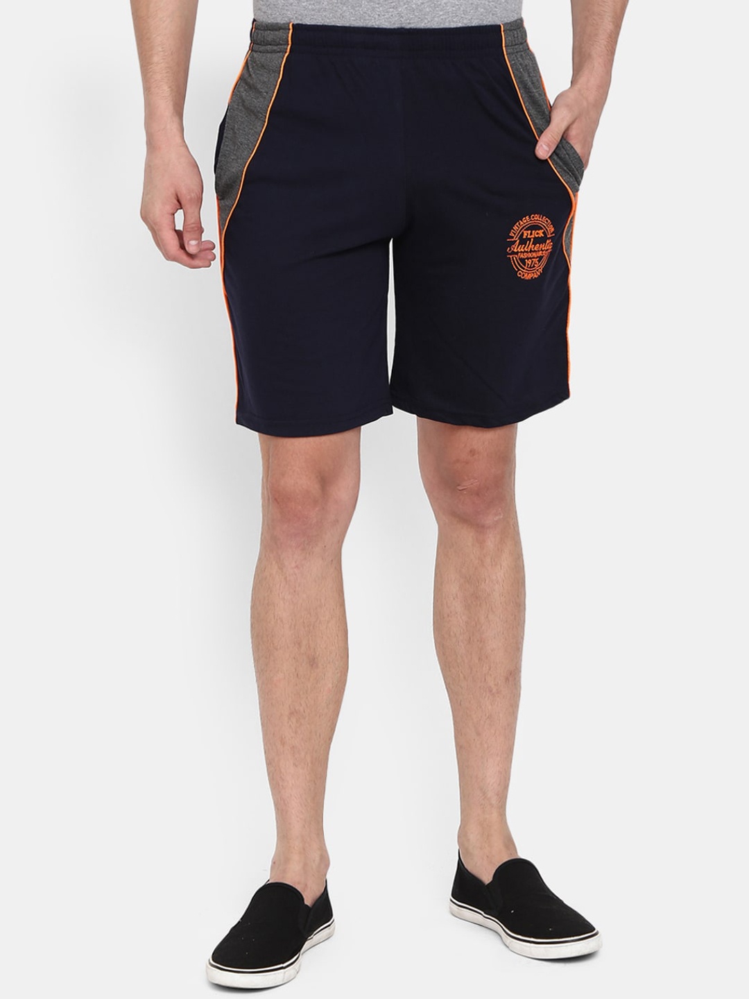 

V-Mart Men Mid Rise Regular Shorts, Navy blue