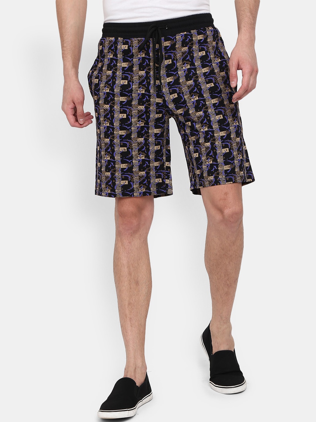 

V-Mart Men Abstract Printed Mid Rise Cotton Shorts, Black