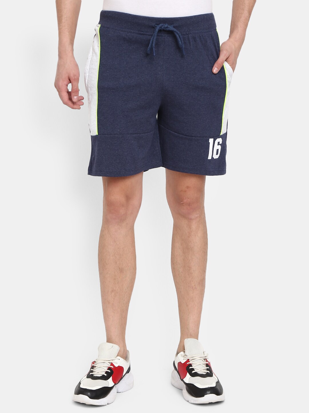 

V-Mart Men Mid-Rise Outdoor Shorts, Blue