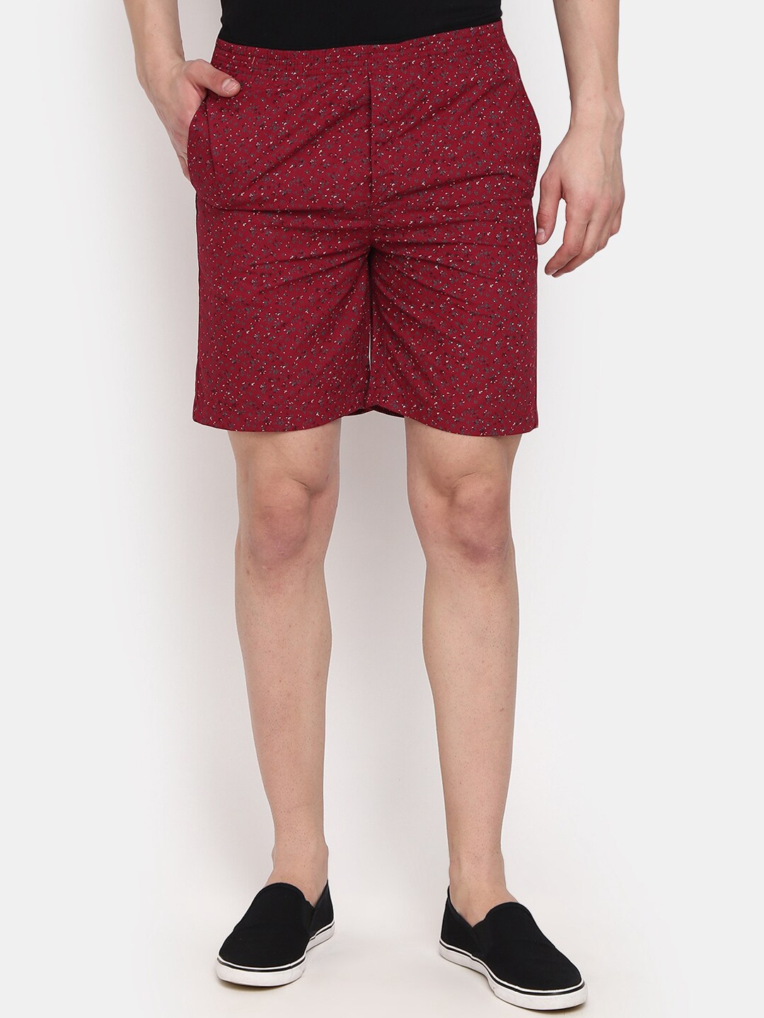 

V-Mart Men Micro Ditsy Printed Cotton Shorts, Maroon