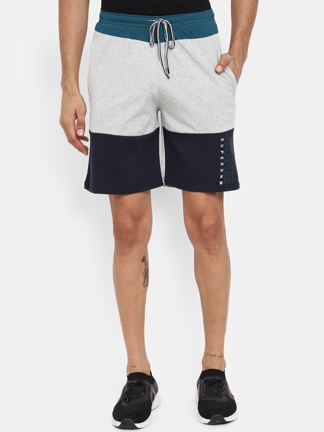 

V-Mart Men Colourblocked Regular Fit Cotton Shorts, Grey