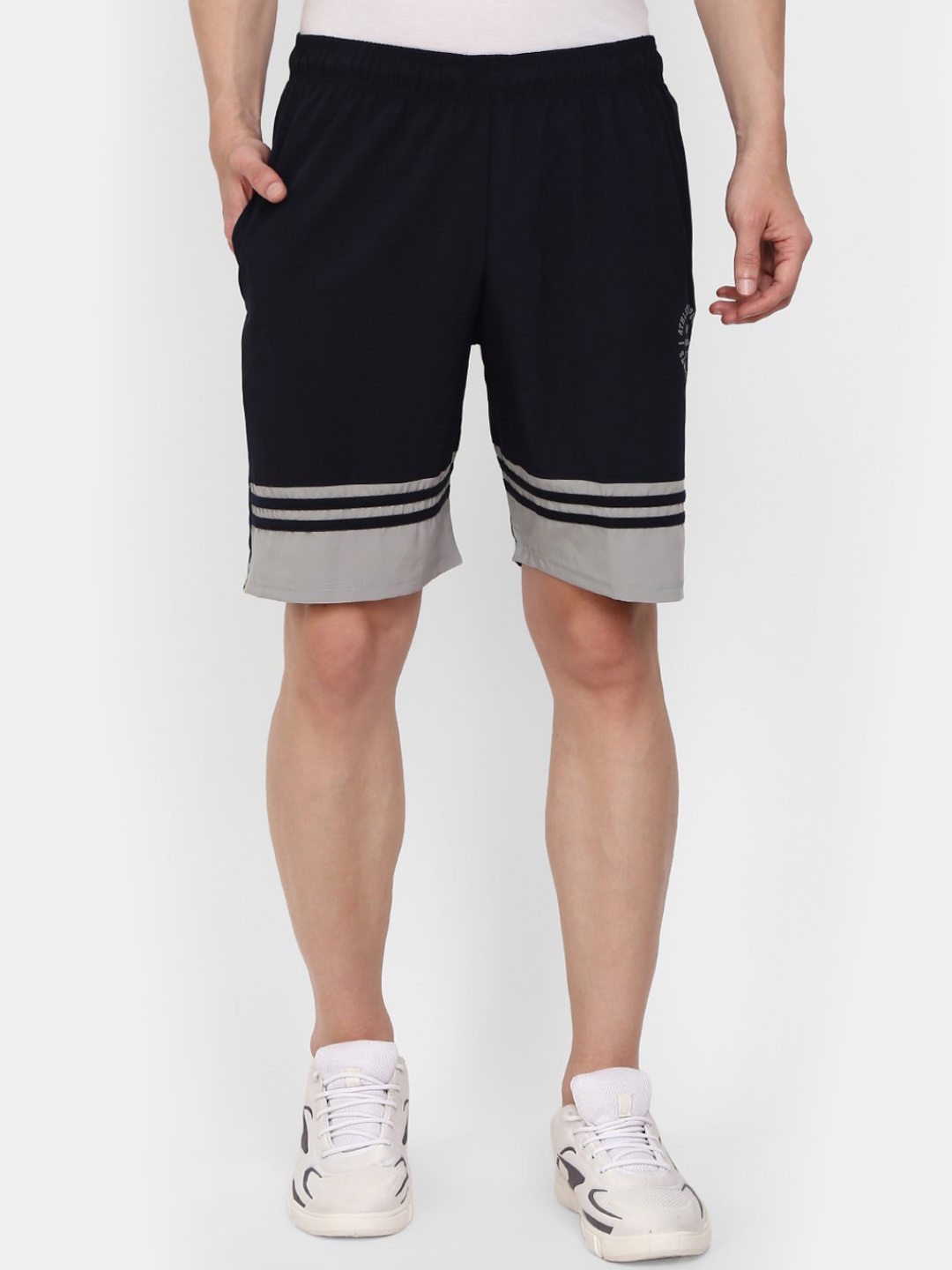 

V-Mart Men Mid-Rise Knee Length Casual Shorts, Black