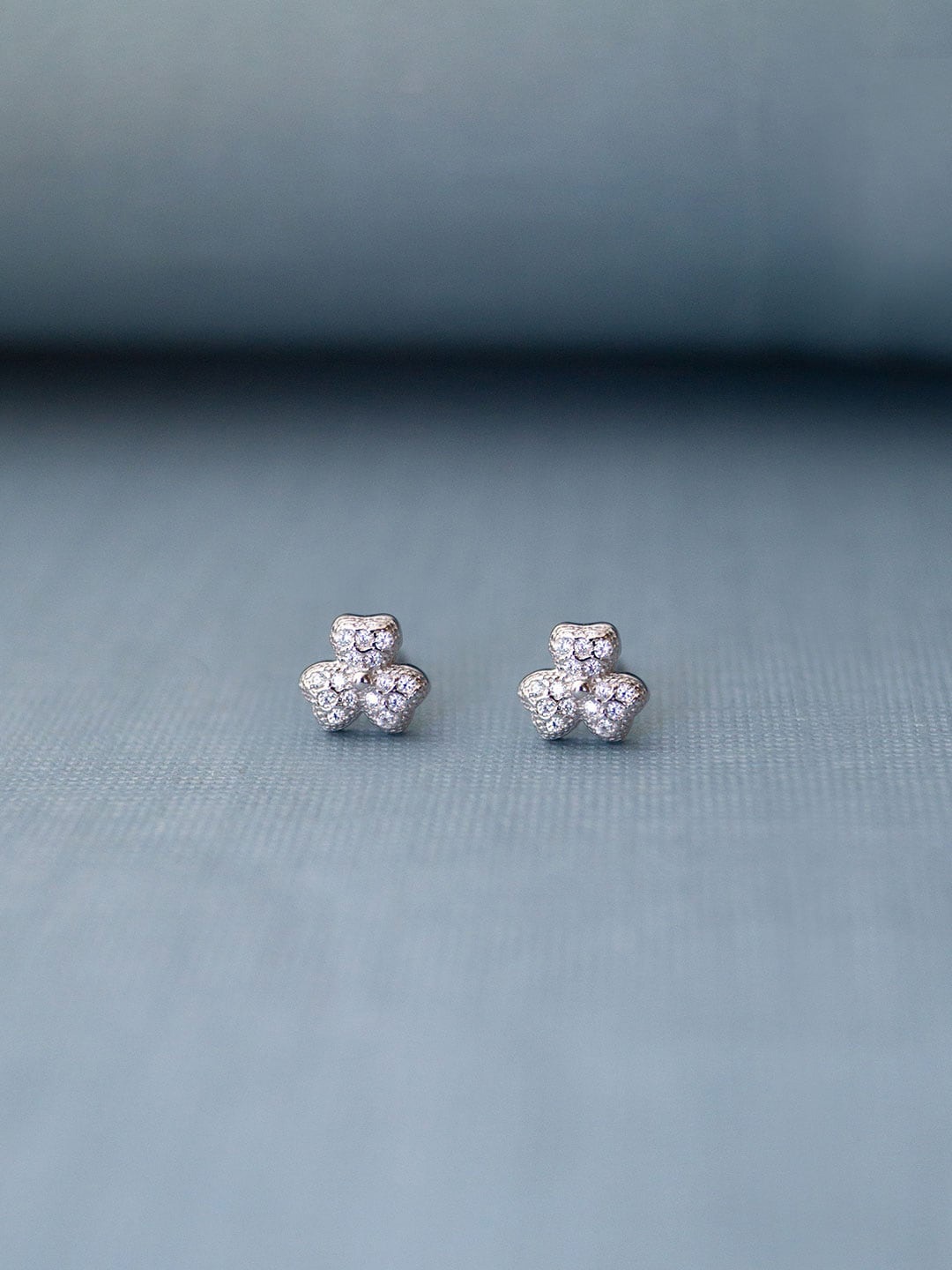 

MANNASH Silver-Plated Floral Studs Earrings