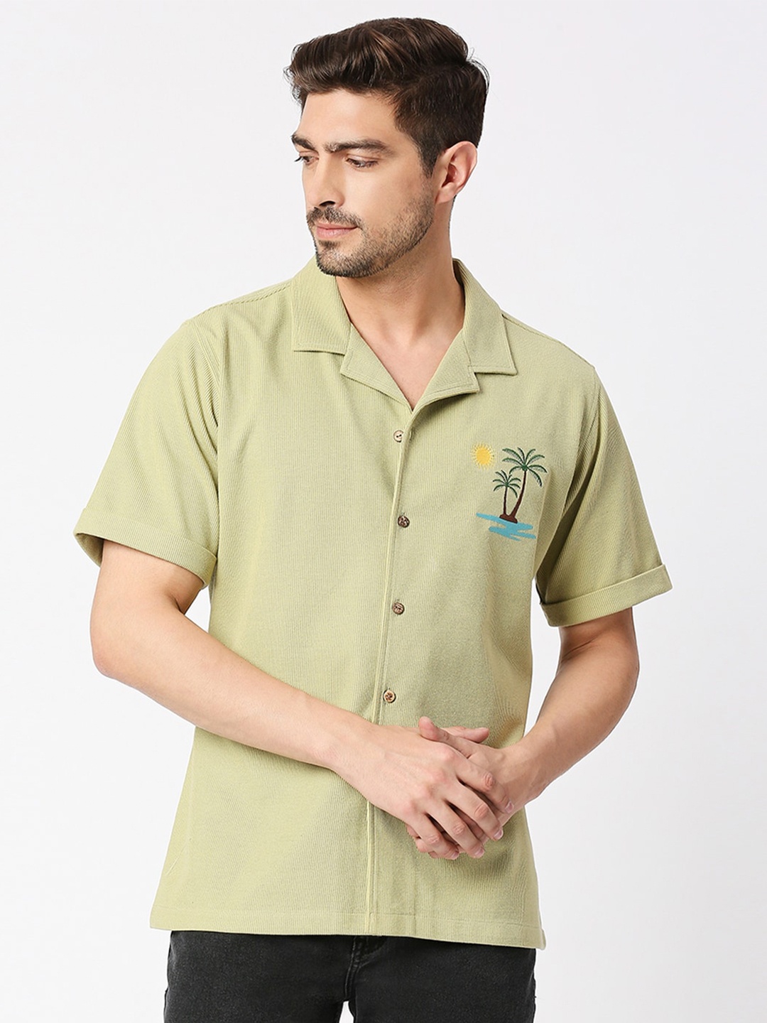 

Blamblack Spread Collar Short Sleeves Cotton Relaxed Fit Casual Shirt, Green