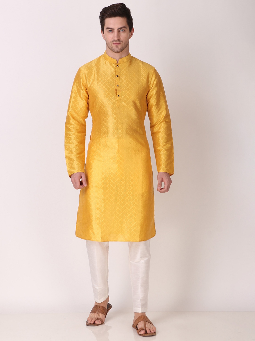 

Cult Indie Geometric Woven Design Mandarin Collar Kurta with Pyjamas, Mustard