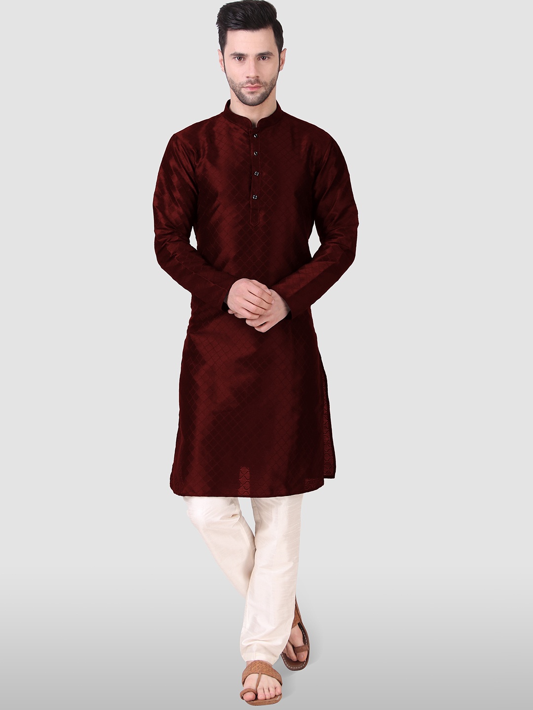 

Cult Indie Mandarin Collar Woven Design Straight Kurta with Pyjamas, Maroon