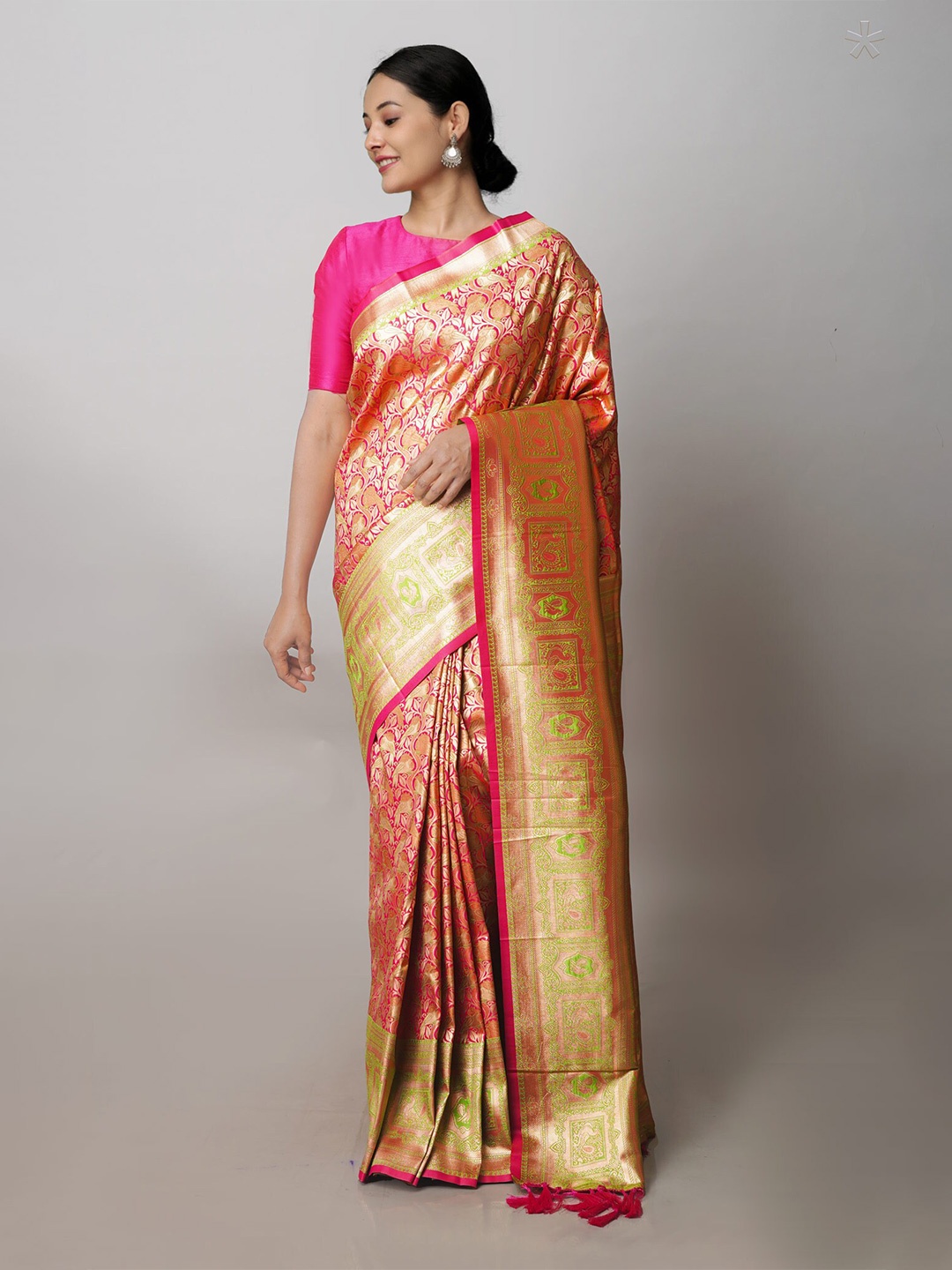 

Unnati Silks Ethnic Motif Silk Blend Kanjeevaram Zari Saree With Blouse Piece, Pink