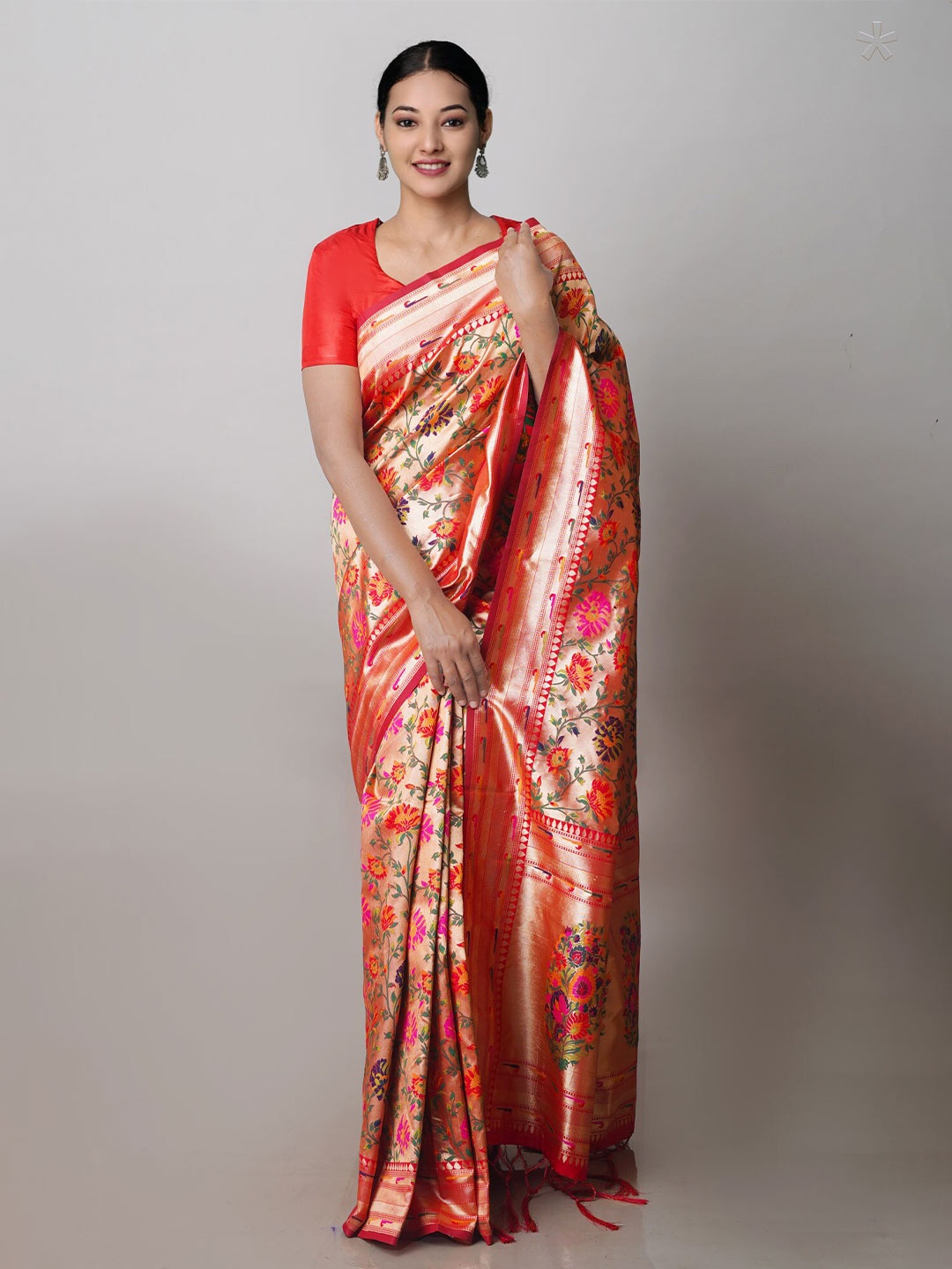 

Unnati Silks Floral Woven Design Zari Banarasi Saree, Gold