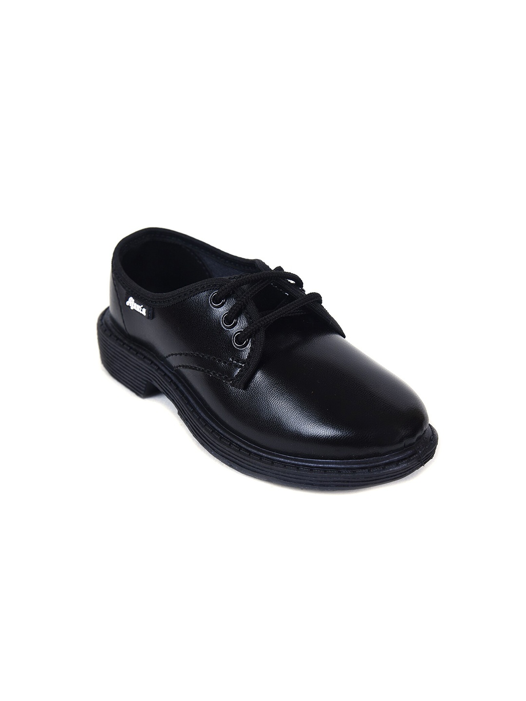 

Ajanta Boys Round Toe Basics School Sneakers, Black