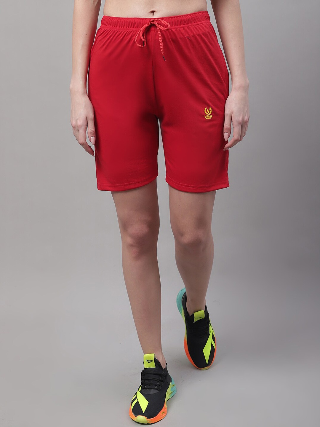 

MACK JONNEY Women Mid-Rise Above Knee Sports Shorts, Red