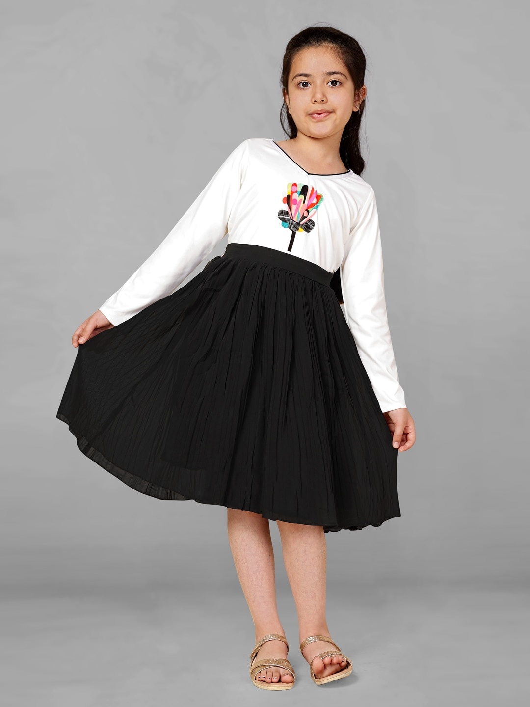 

FASHION DREAM Girls Georgette Fit & Flare Dress, Black