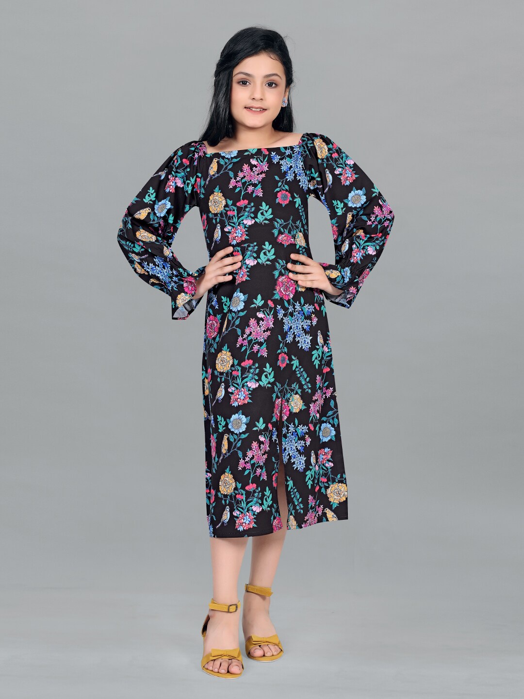 

FASHION DREAM Floral Printed Puff Sleeve A-Line Midi Dress, Black