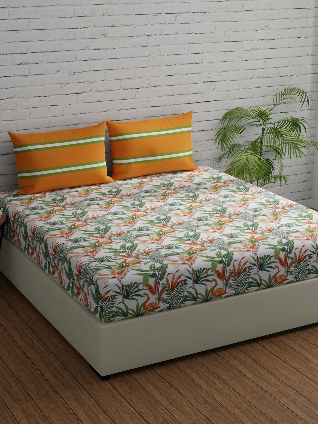 

Huesland Comfort Orange & Green Printed 144 TC Cotton King Bedsheet & 2 Pillow Covers