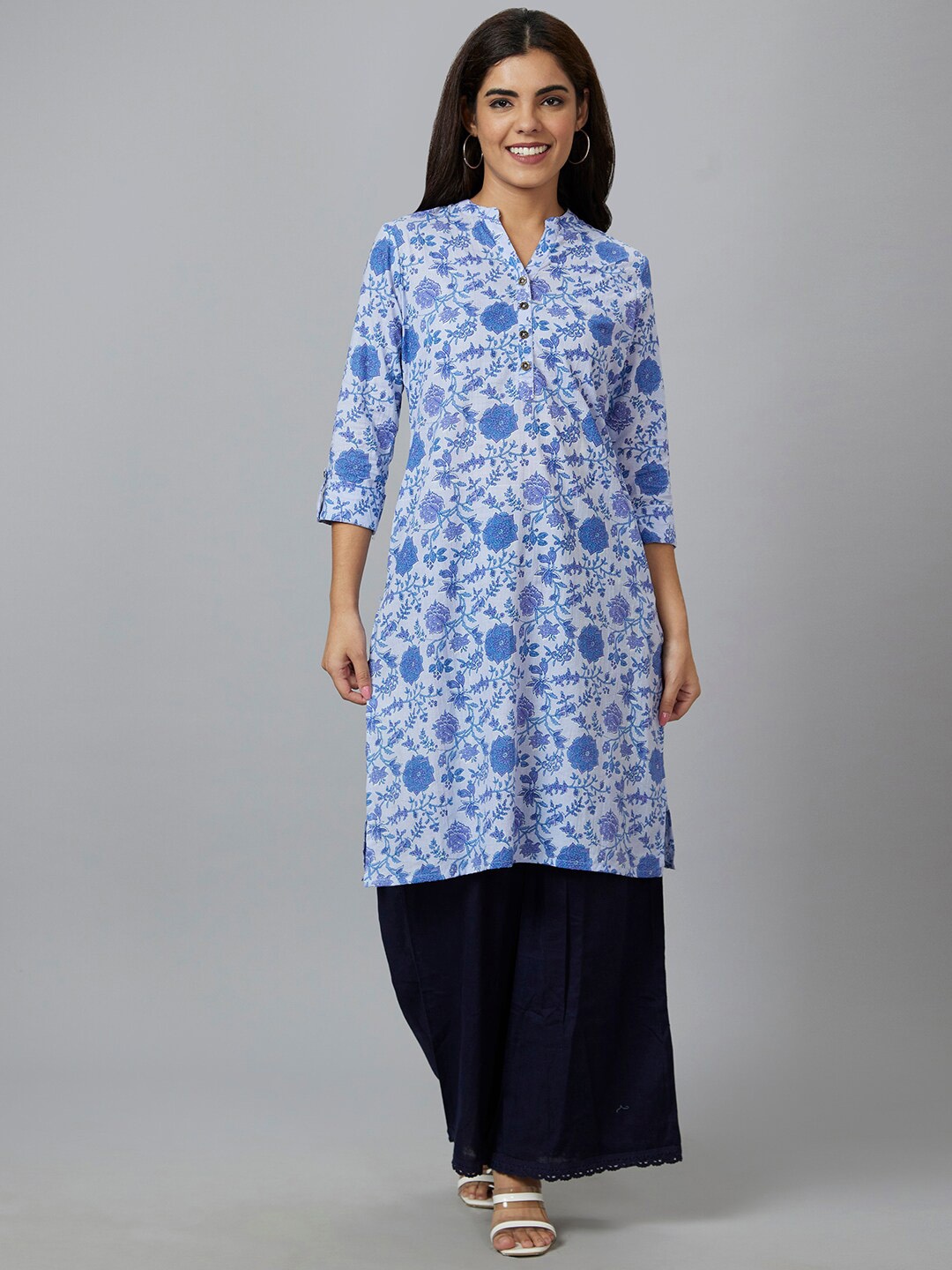 

Globus Blue Printed Mandarin Collar Pure Cotton Kurta