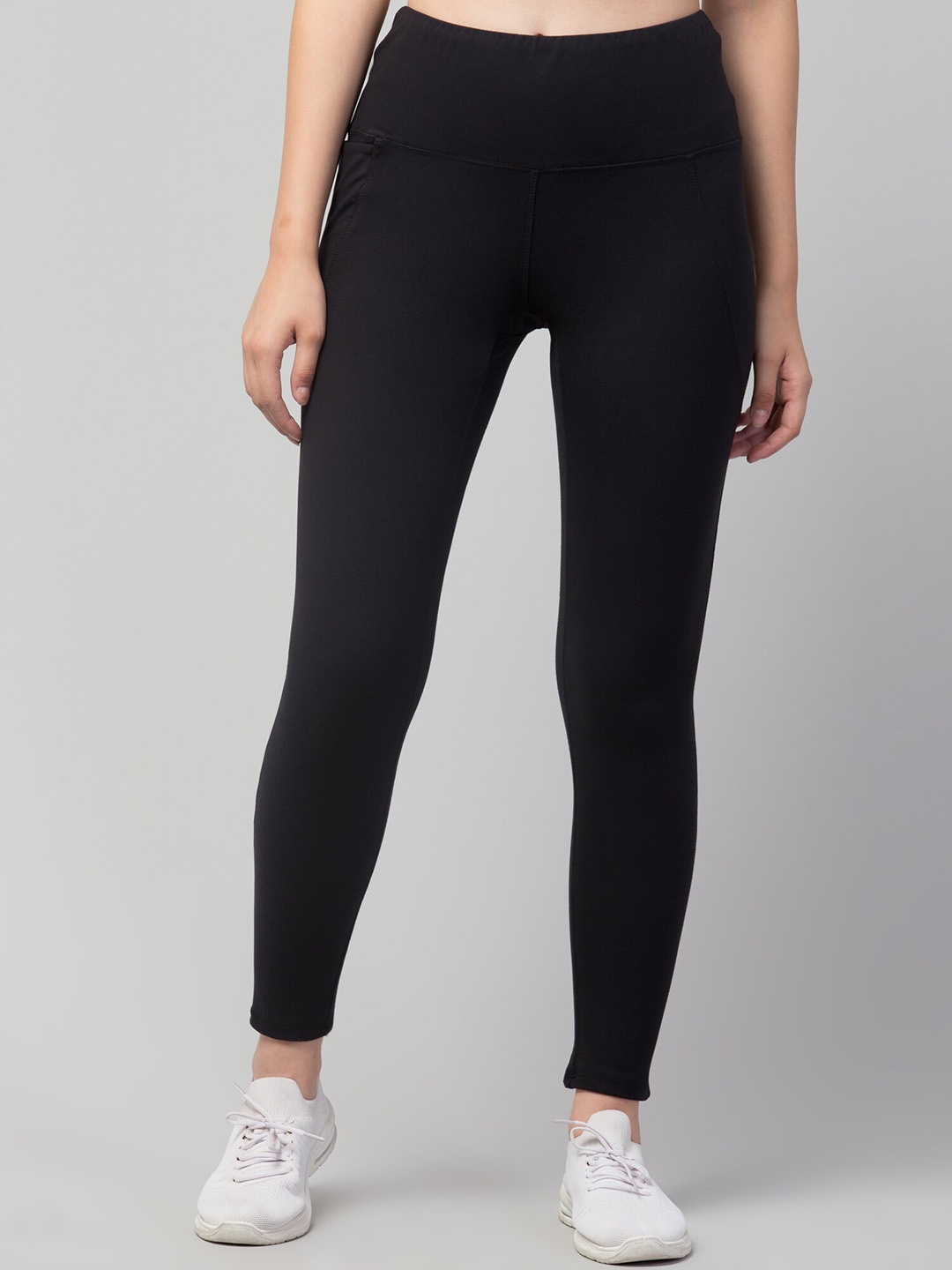 

Apraa & Parma Women Mid Rise Skinny Fit Ankle Length Tights, Black