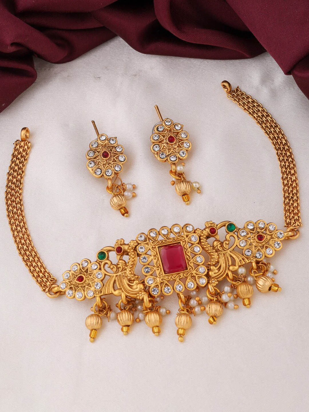 

ROFARWORD Gold-Plated Stone-Studded & Beaded Jewellery Set