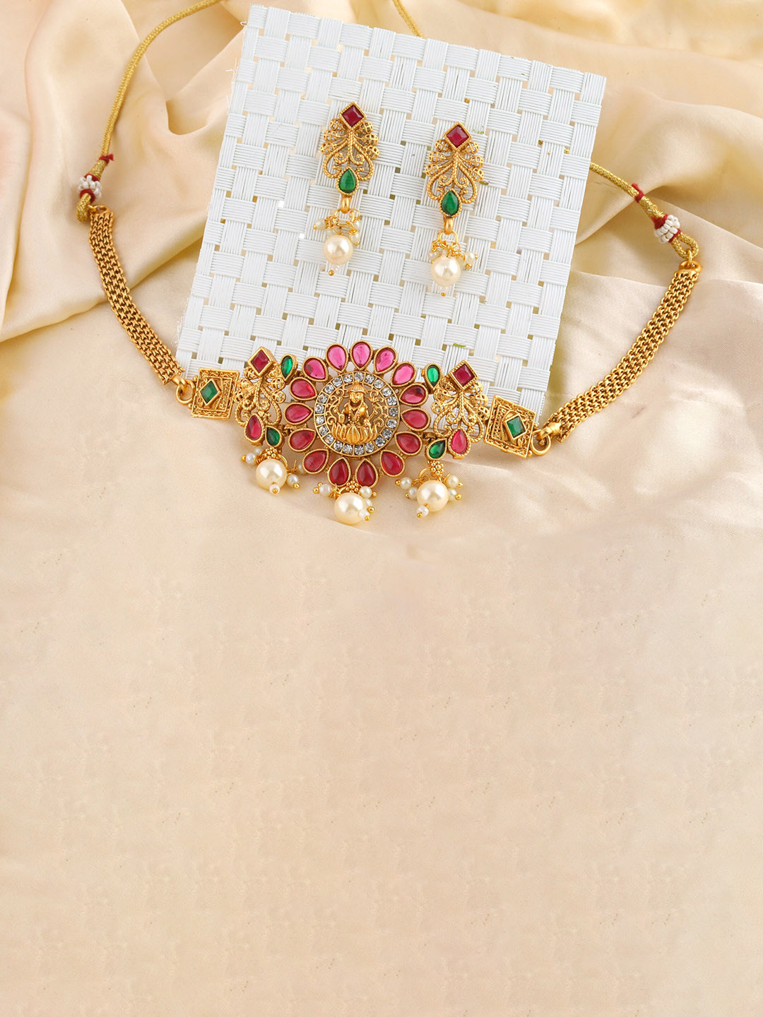 

ROFARWORD Gold-Plated Stone-Studded & Beaded Jewellery Set
