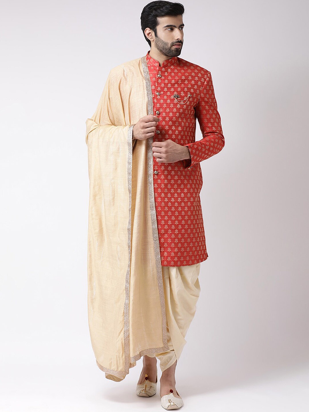 

KISAH Men Woven-Design Indowestern Sherwani Set With Dupatta, Red