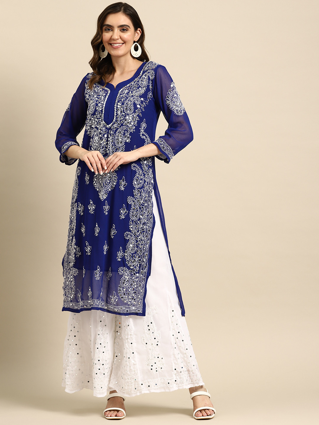 

Saadgi Women Ethnic Motifs Chikankari Mirror Work Kurta with Palazzos, Blue