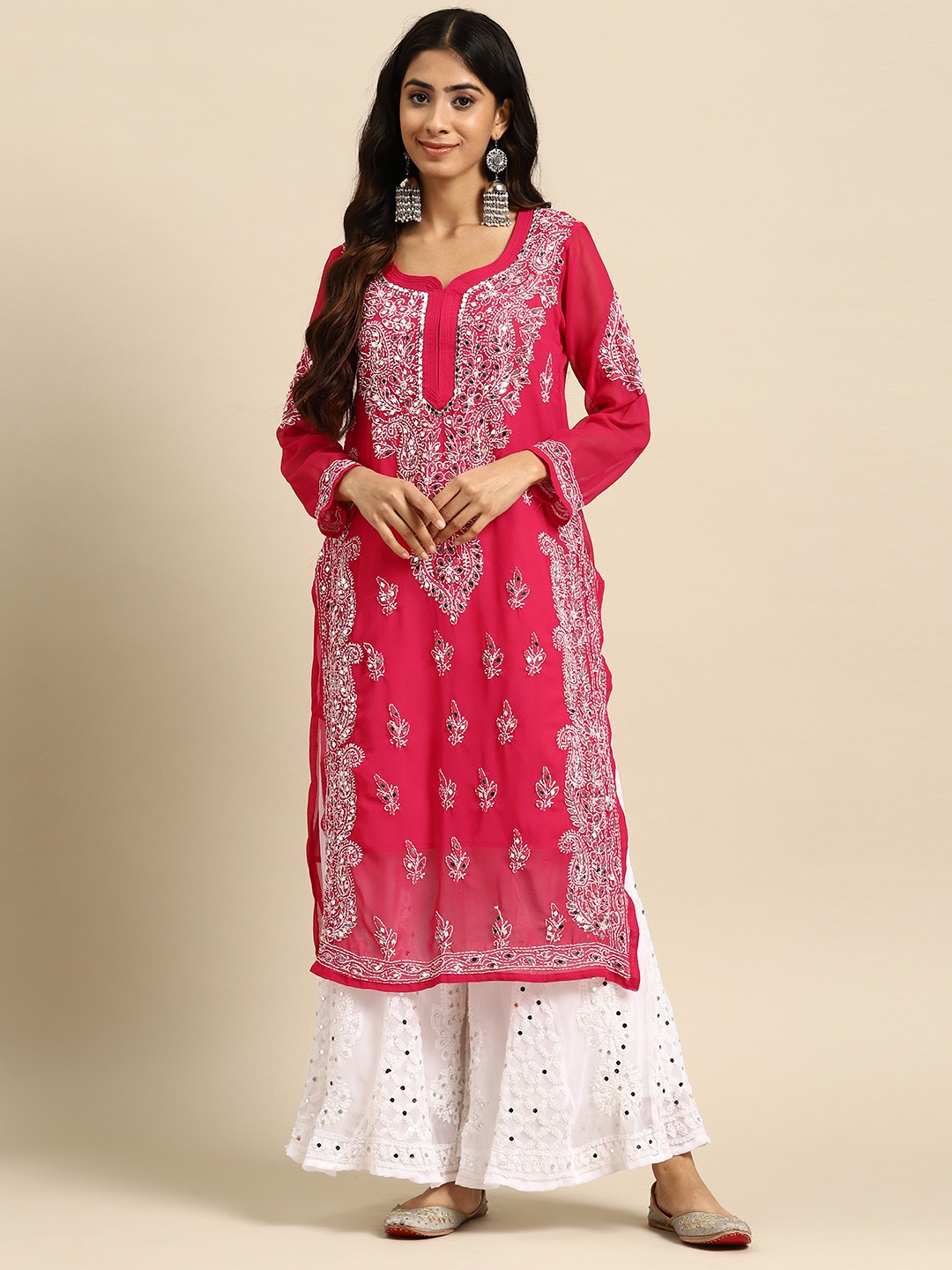 

Saadgi Women Ethnic Motifs Chikankari Mirror Work Kurta with Palazzos, Magenta