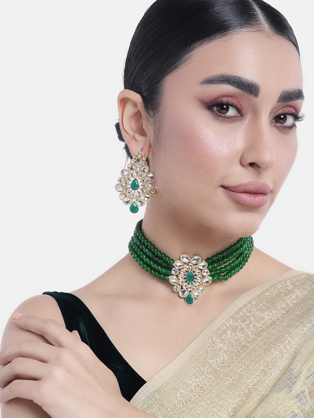 

Peora Gold-Plated Kundan-Studded Jewellery Set, Green