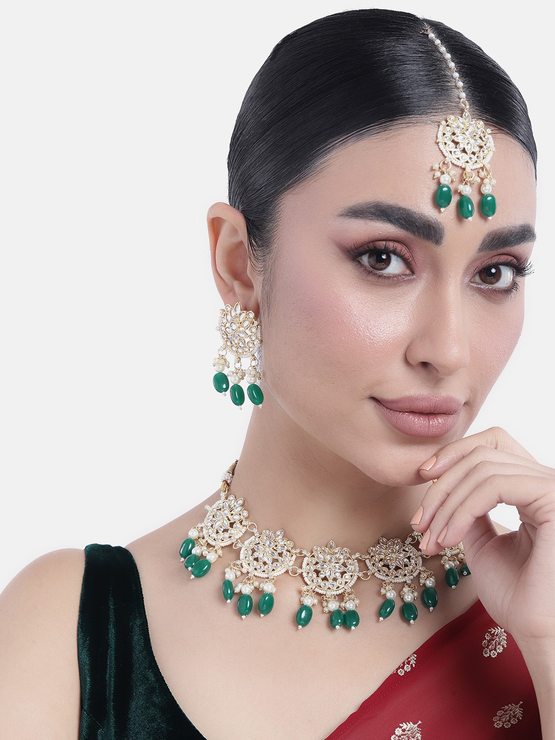 

Peora Gold-Plated Kundan Choker Necklace Jewellery Set, Green