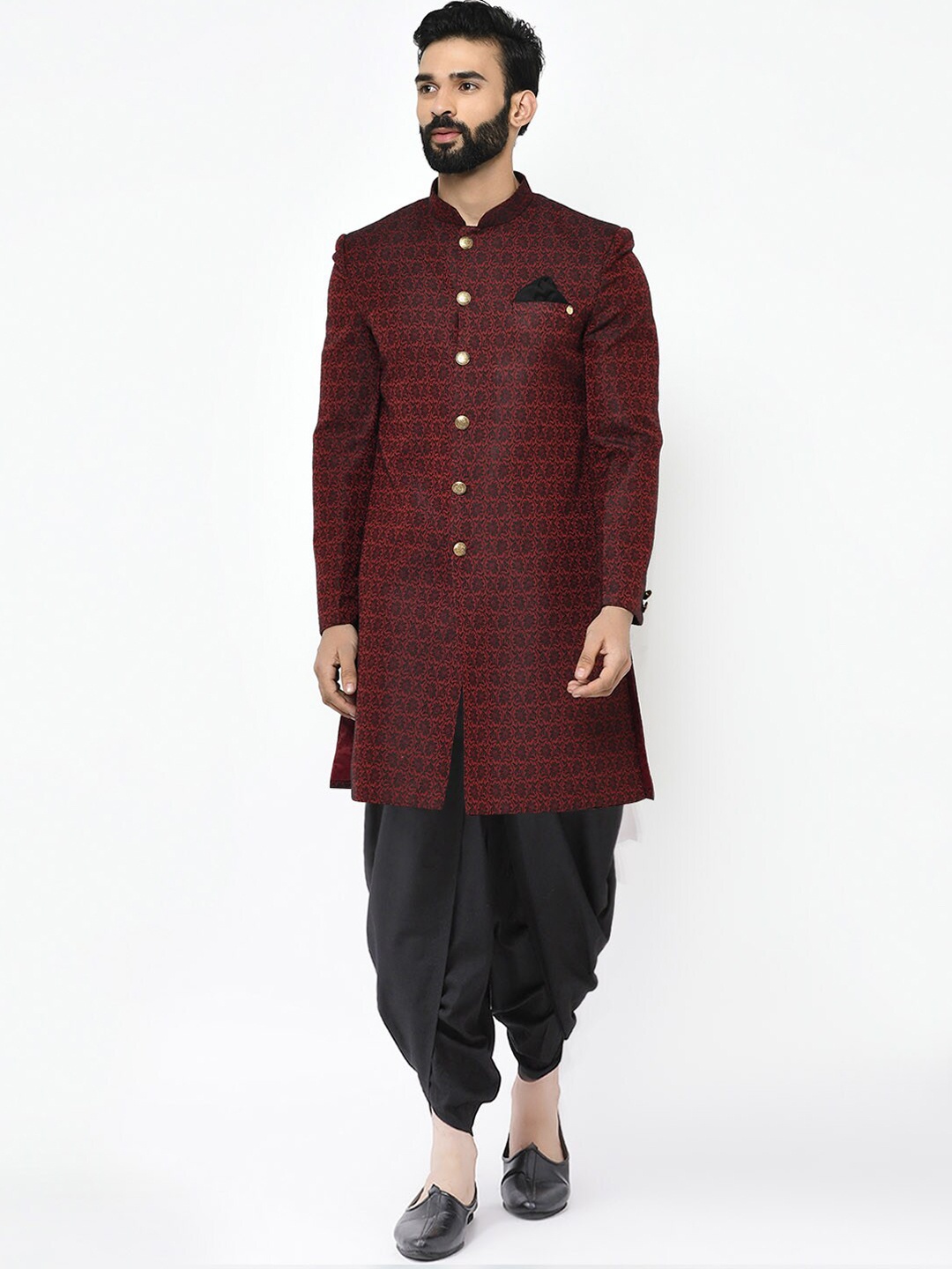 

KISAH Men Woven Design Indowestern Sherwani Set, Maroon