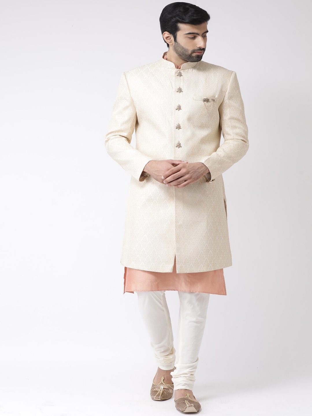 

KISAH Men Woven-Design Indowestern Sherwani Set, Cream
