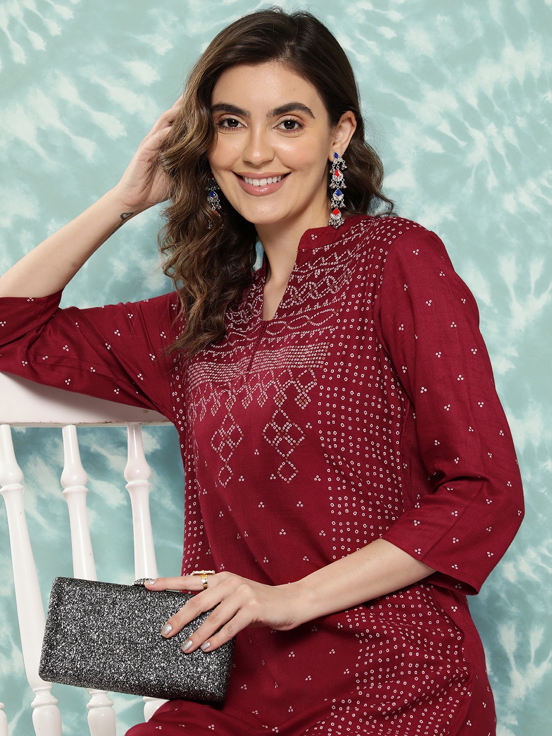 

Juniper Women Maroon & White Bandhani Printed Indie Prints Kurta