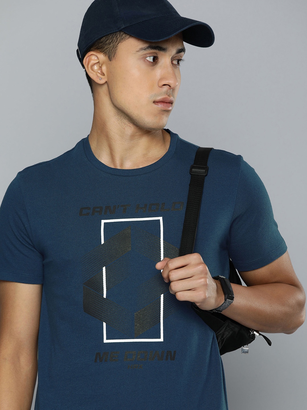 

HRX by Hrithik Roshan Men Graphic Printed T-shirt, Teal